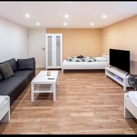 Cityloft Kassel 1 - Zentrale Unterkunft Fuer Gruppen Bis 7 Personen - Parkplatz - Netflix ภายนอก รูปภาพ